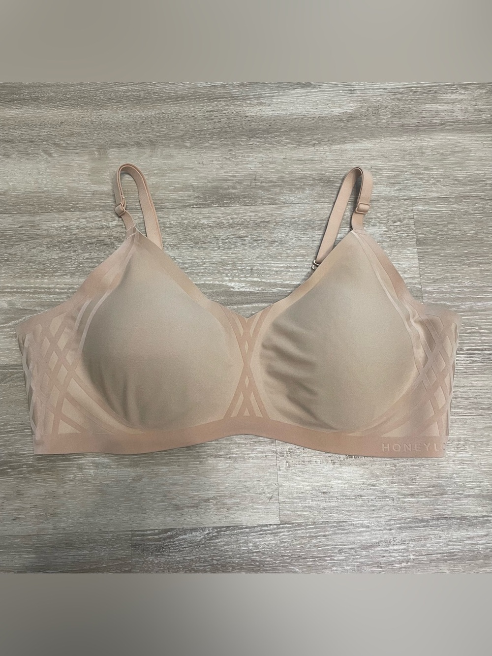 Honeylove Silhouette Bra Nude Sand Wireless Seamless Molded Cup Large LWBR0201